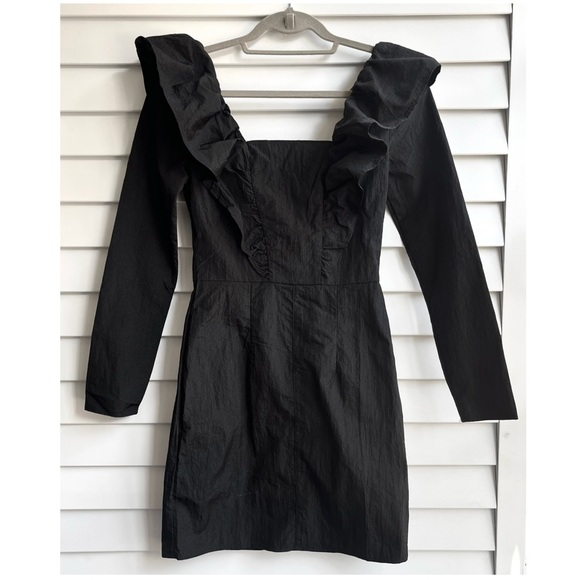 H&M Flounce-Trimmed Dress - Picture 4 of 9